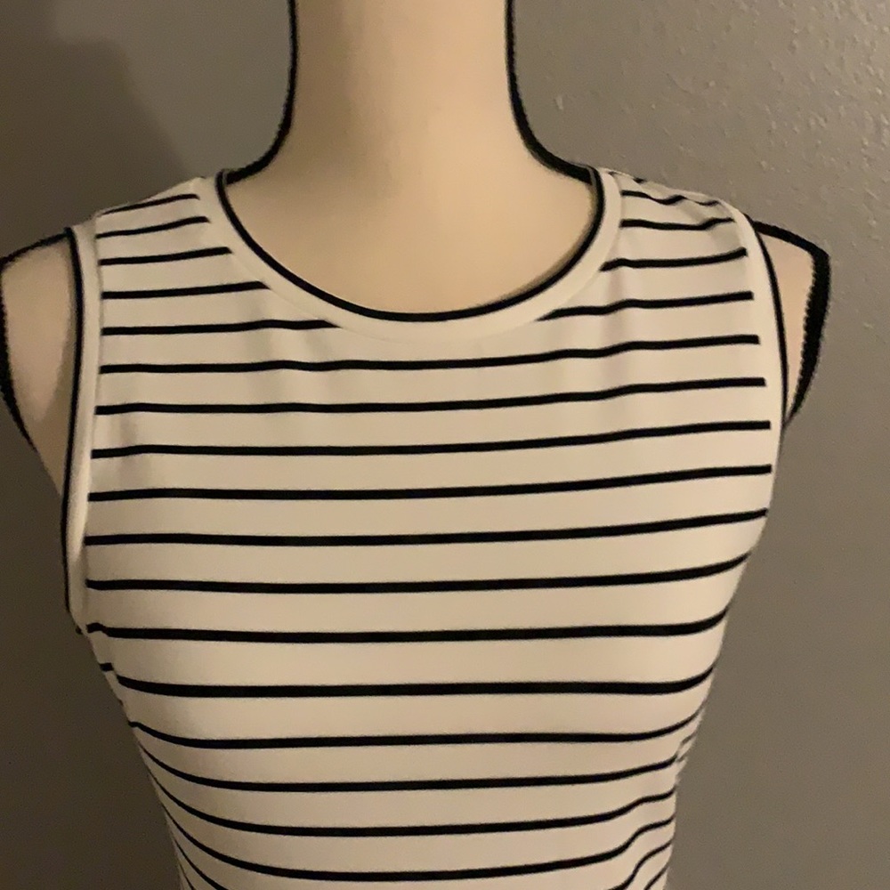 SUGAR+ LIPS  Striped Formal/Cocktail Dress. - Picture 6 of 10